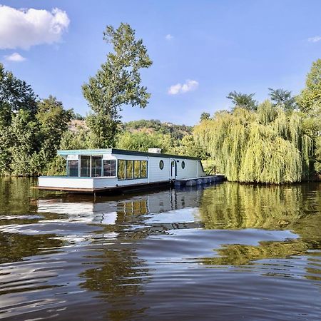 Houseboat - Best Place In プラハ エクステリア 写真